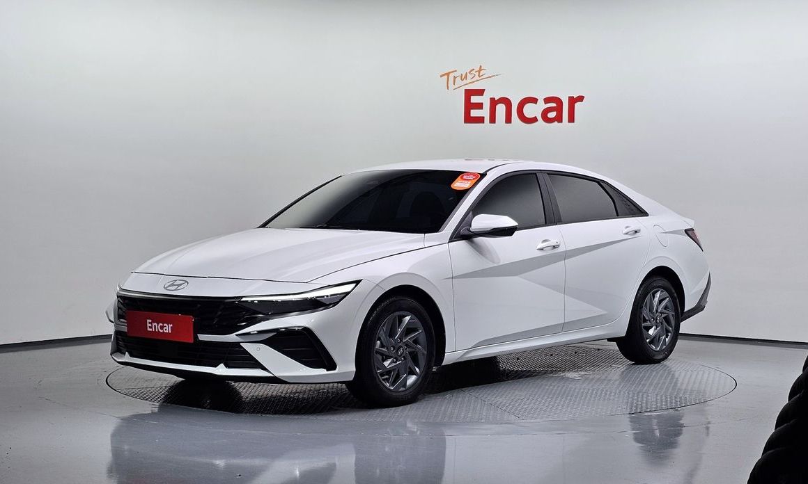 Hyundai AVANTE 2024