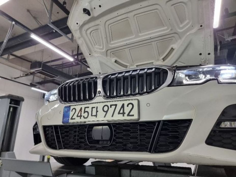 BMW 3-Series 2021