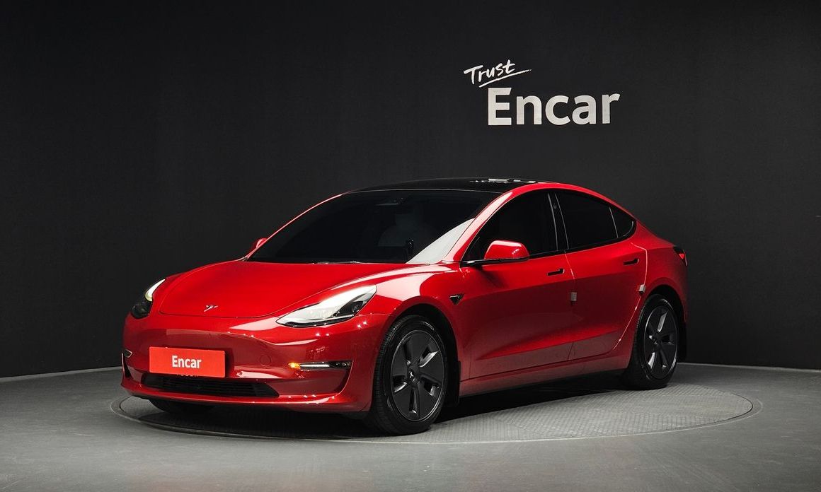 Tesla Model 3 2022