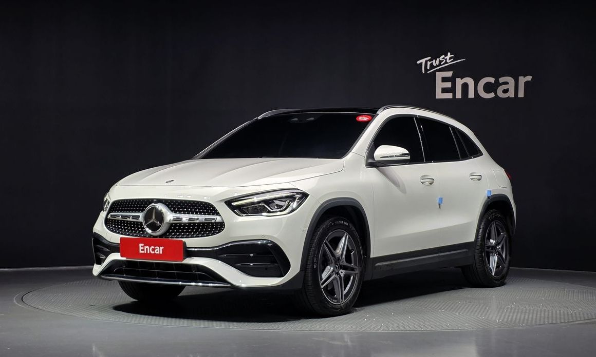 Mercedes-Benz GLA-Class 2023