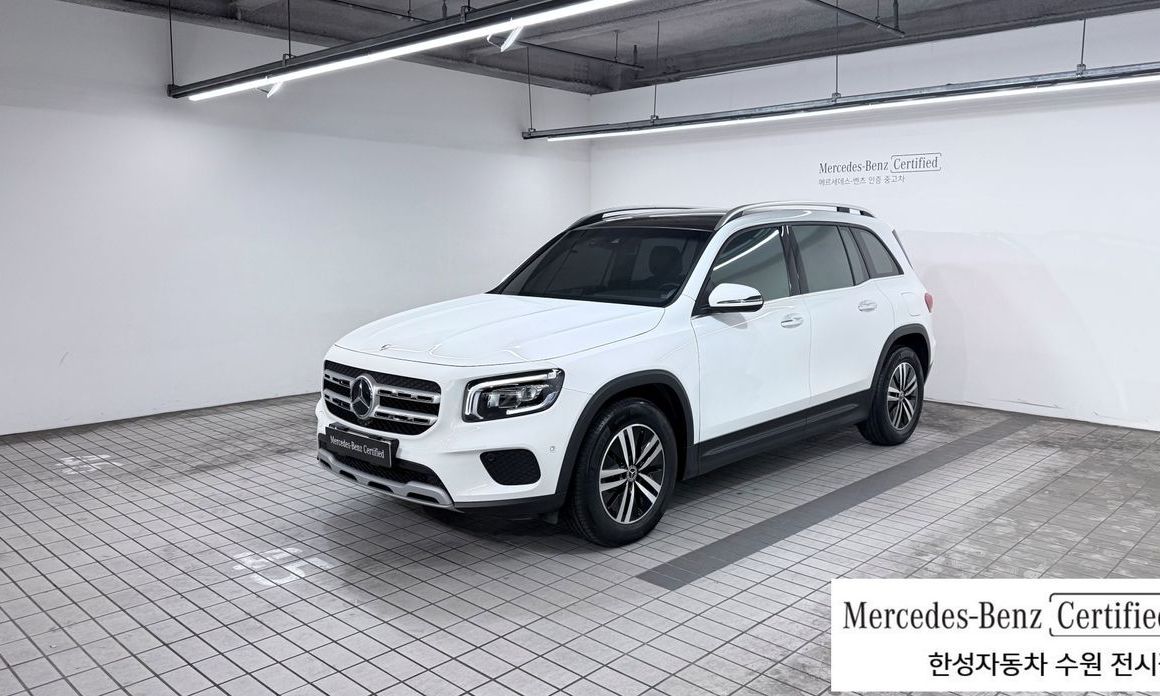 Mercedes-Benz GLB-Class 2021