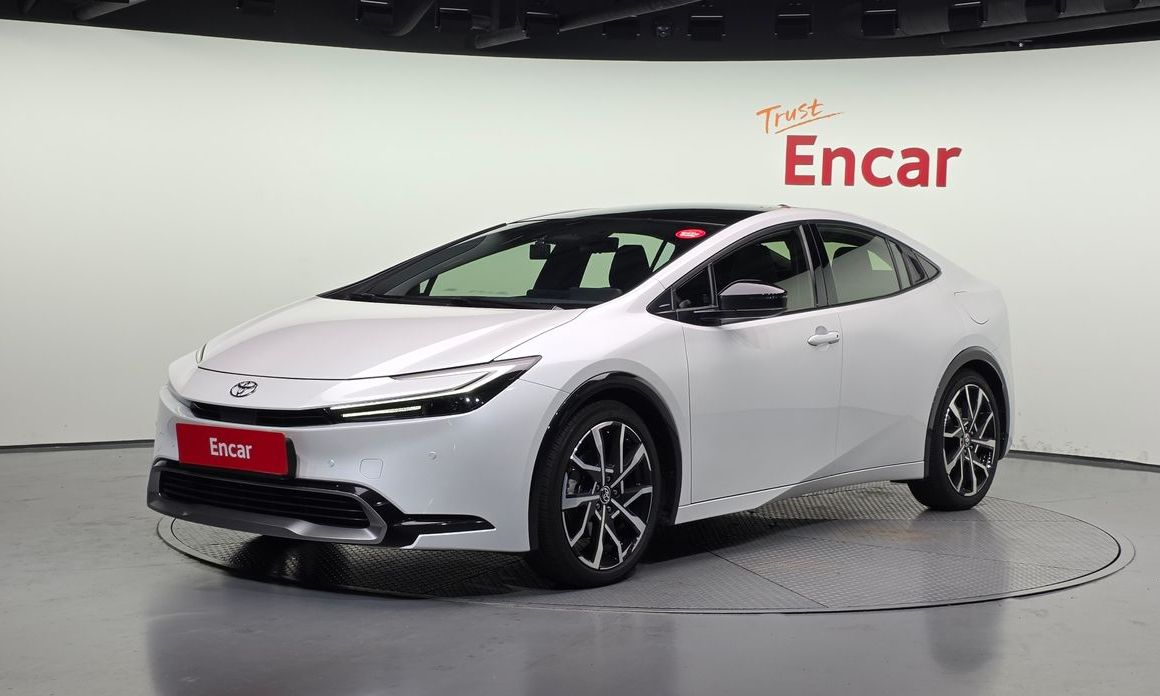 Toyota Prius 2024