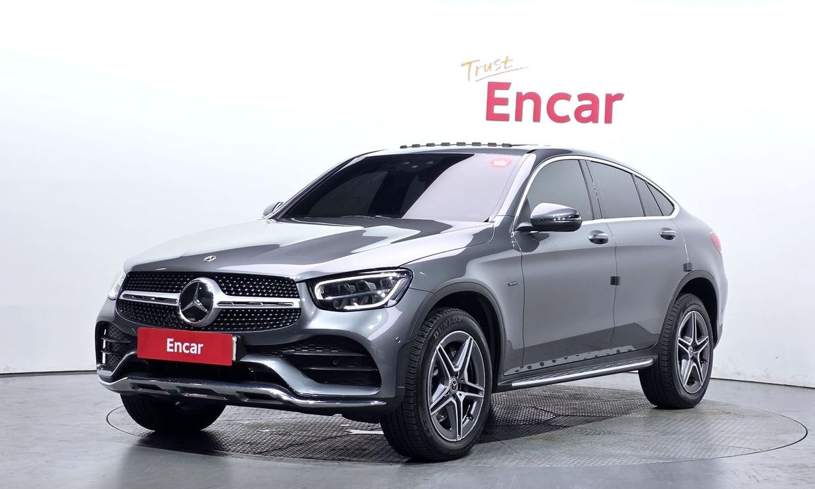 Mercedes-Benz GLC-Class 2021