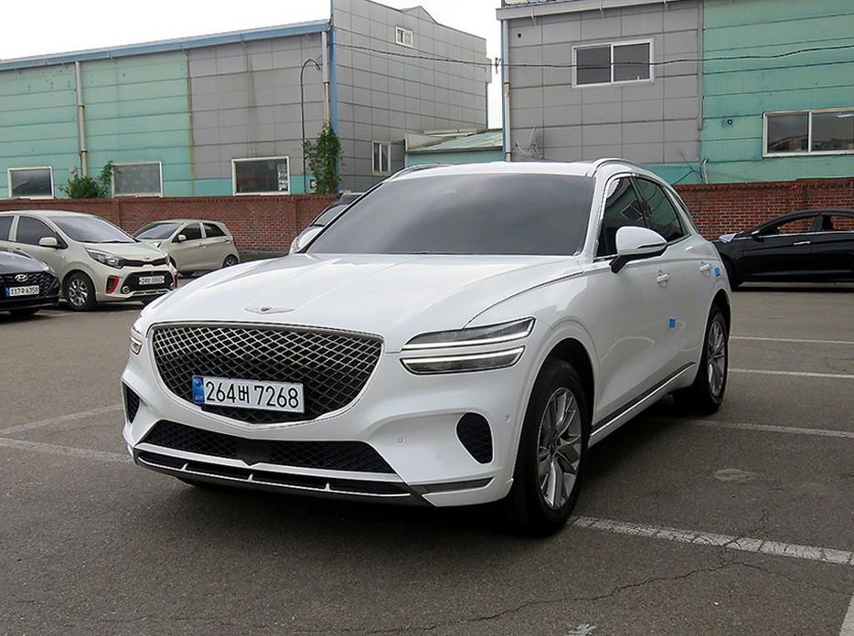 Genesis GV70 2023
