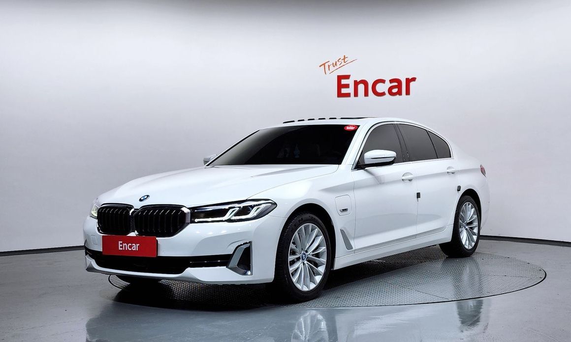 BMW 5-Series 2022