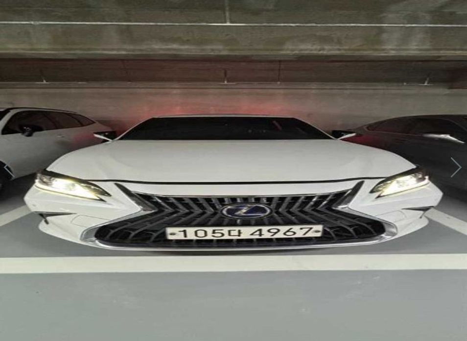 Lexus ES 2022
