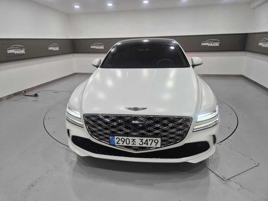 Genesis G80 2025