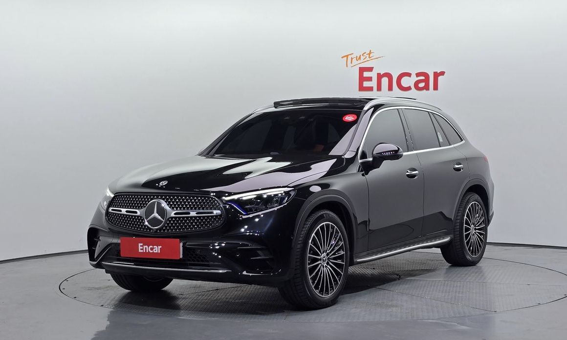 Mercedes-Benz GLC-Class 2025