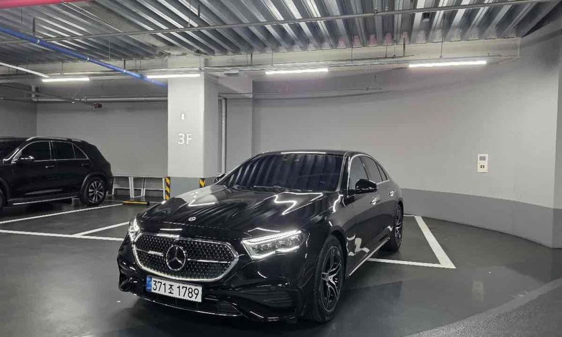 Mercedes-Benz E-Class 2026