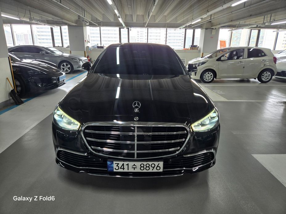 Mercedes-Benz S-Class 2023