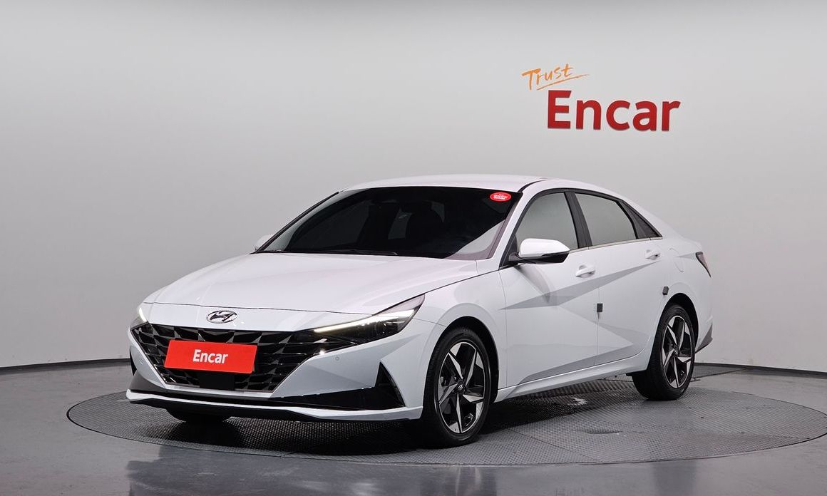 Hyundai AVANTE 2021