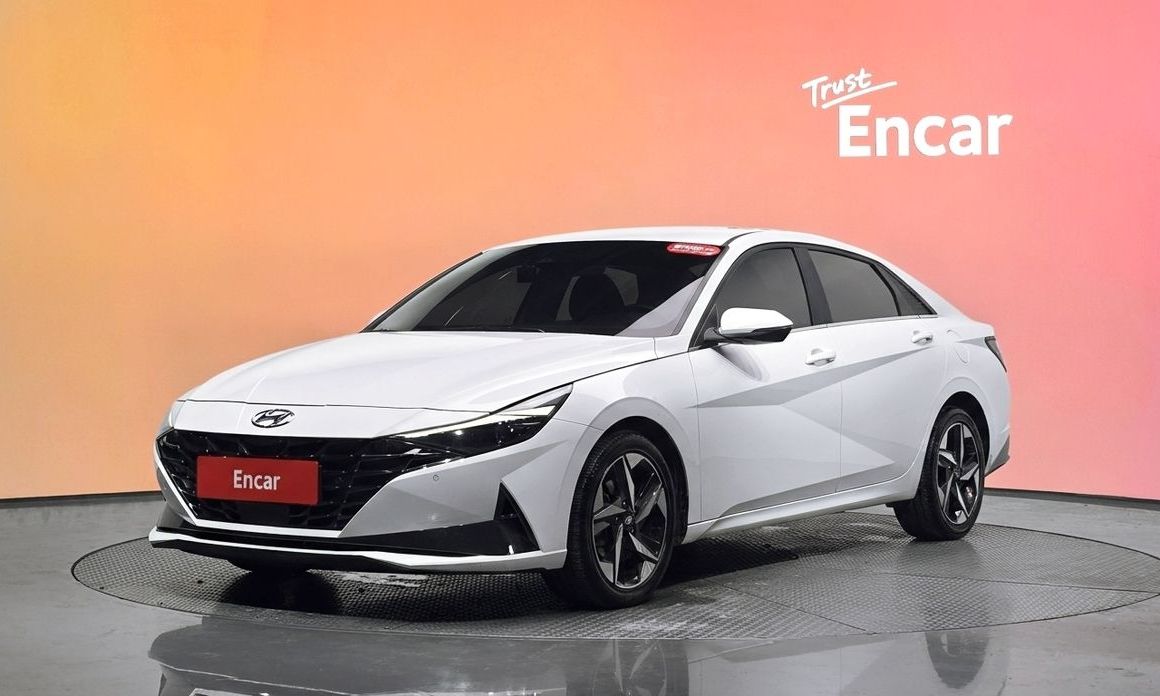 Hyundai AVANTE 2021