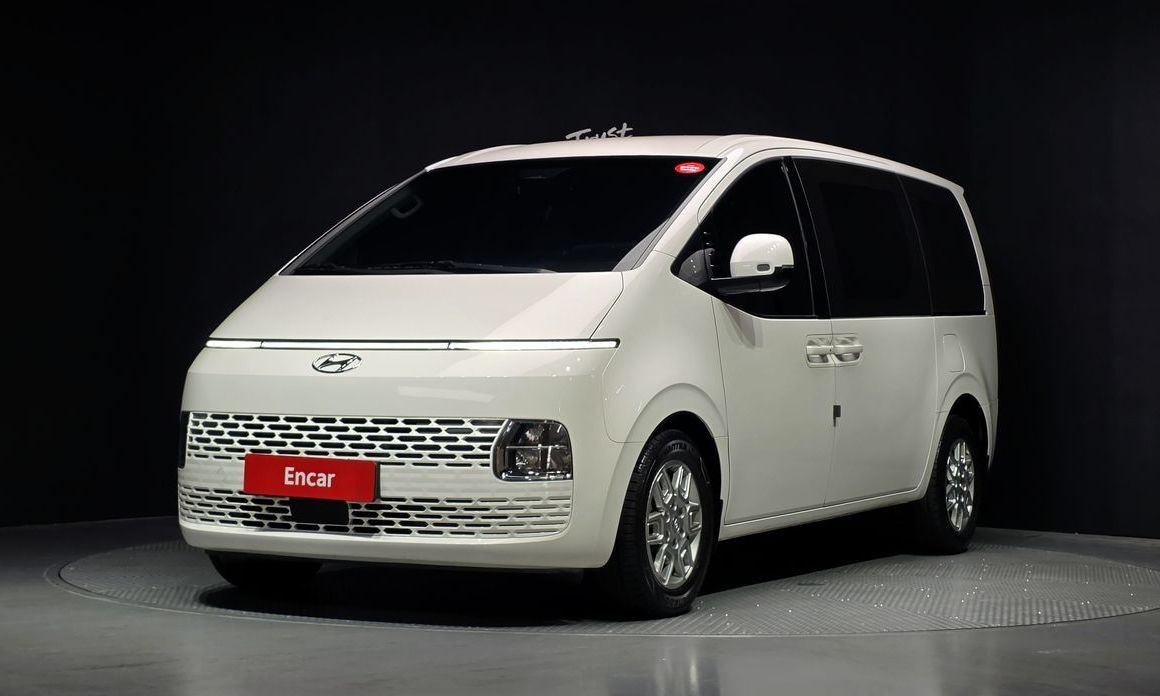Hyundai Staria 2024