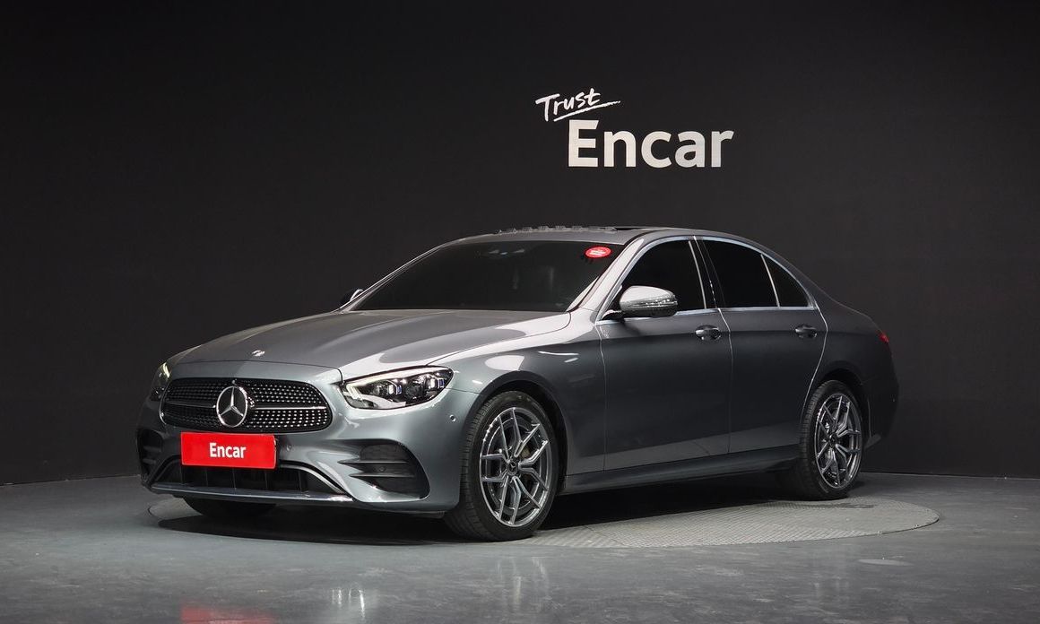 Mercedes-Benz E-Class 2021
