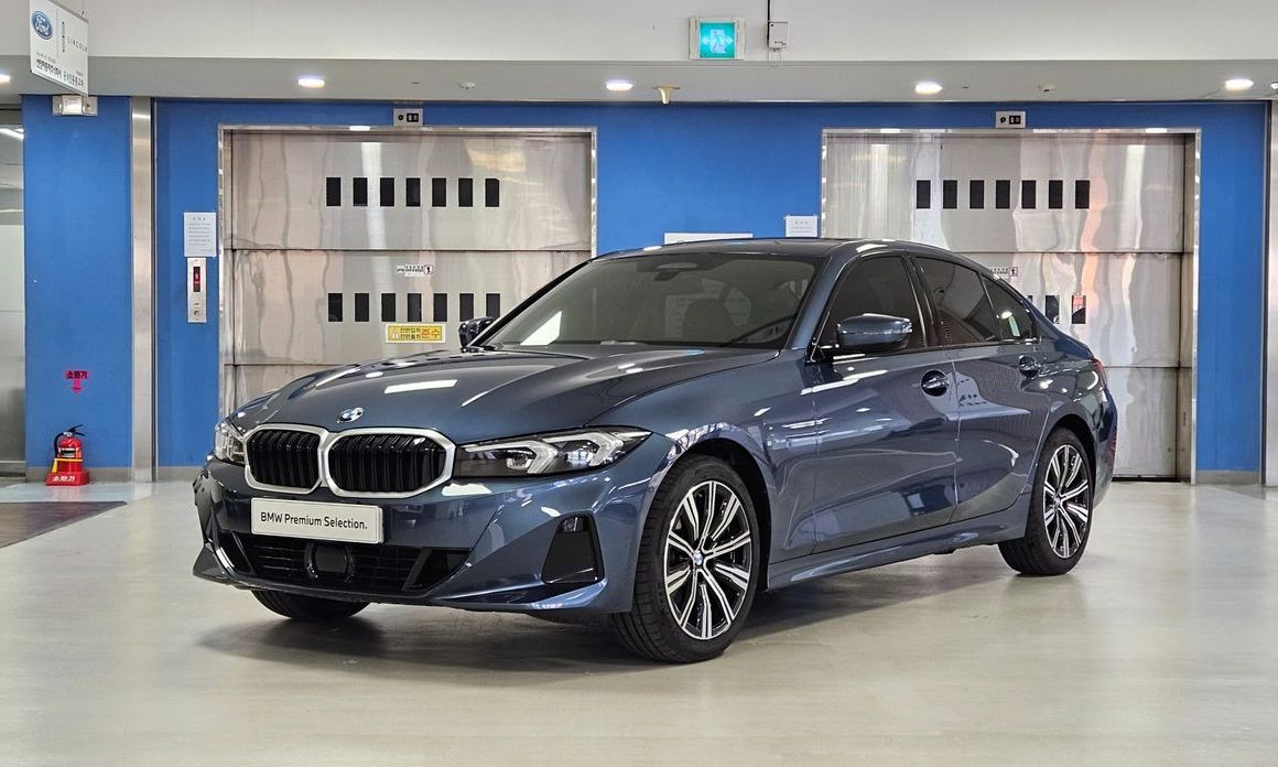 BMW 3-Series 2025