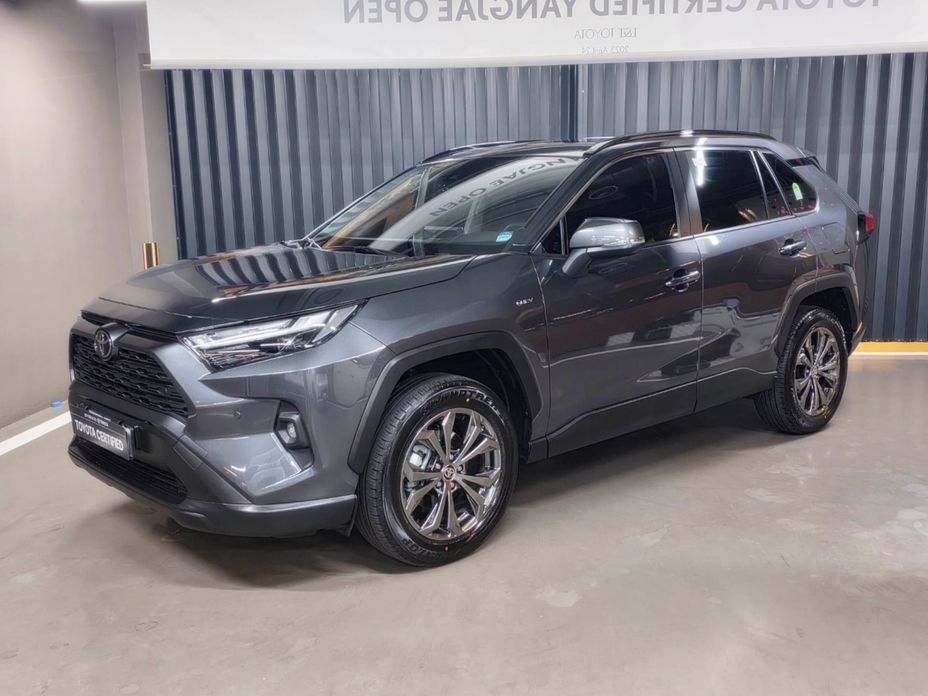 Toyota RAV4 2025