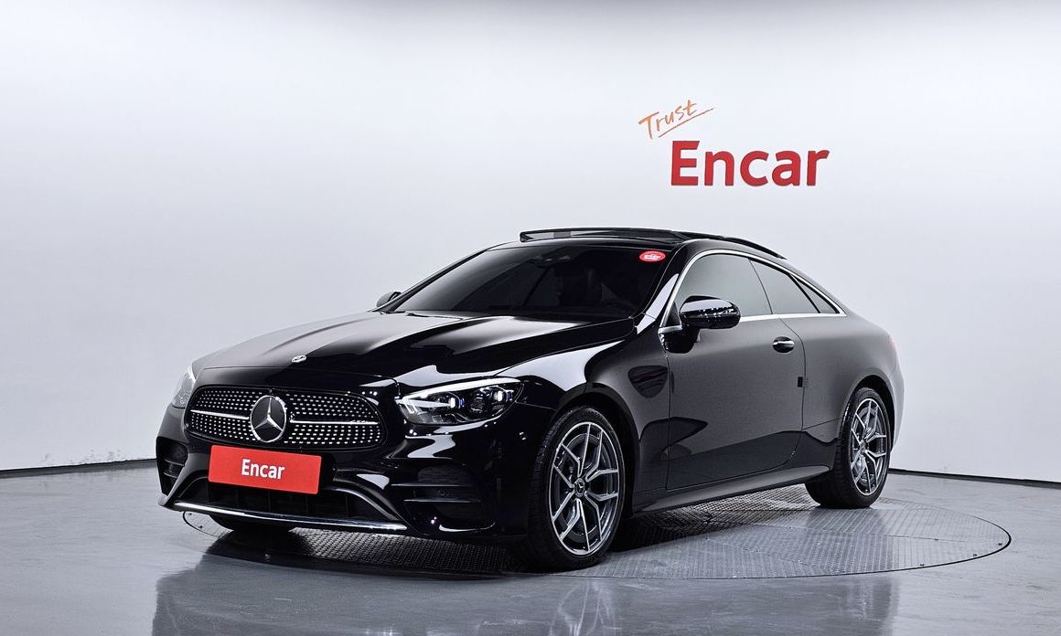 Mercedes-Benz E-Class 2023