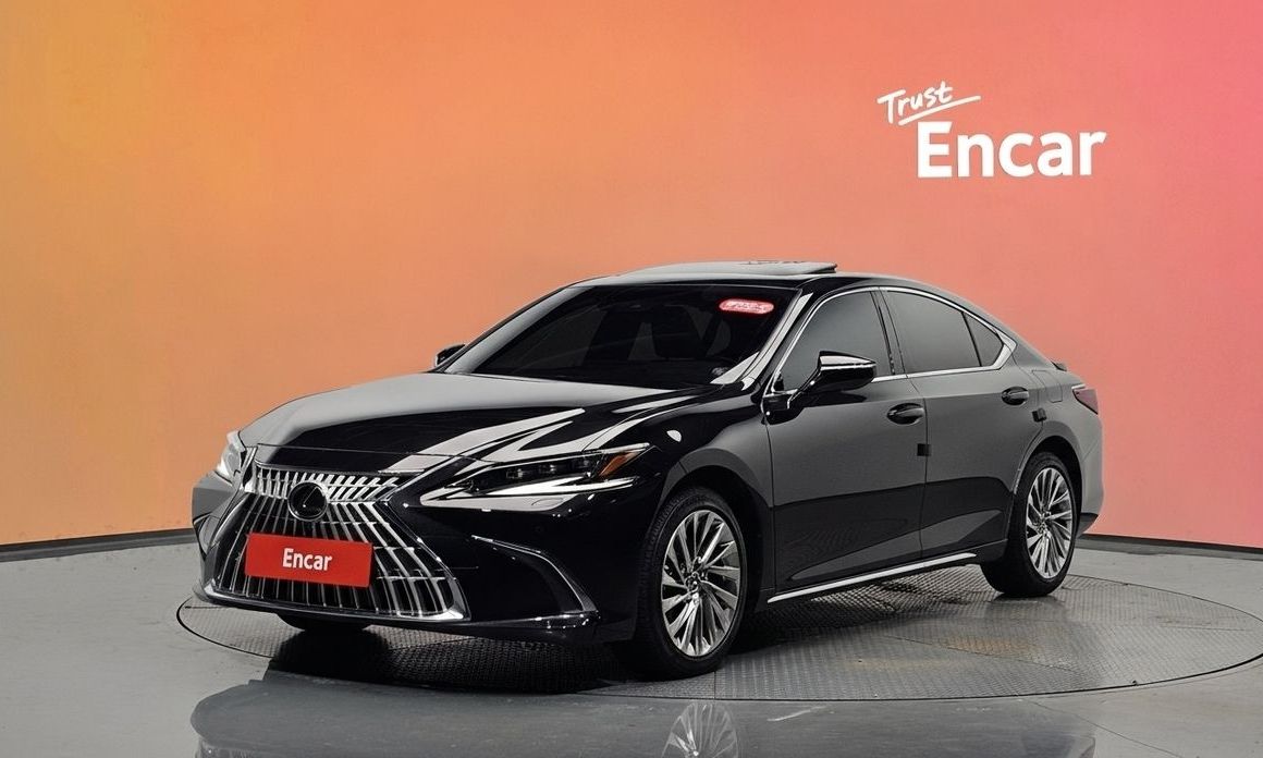 Lexus ES 2026