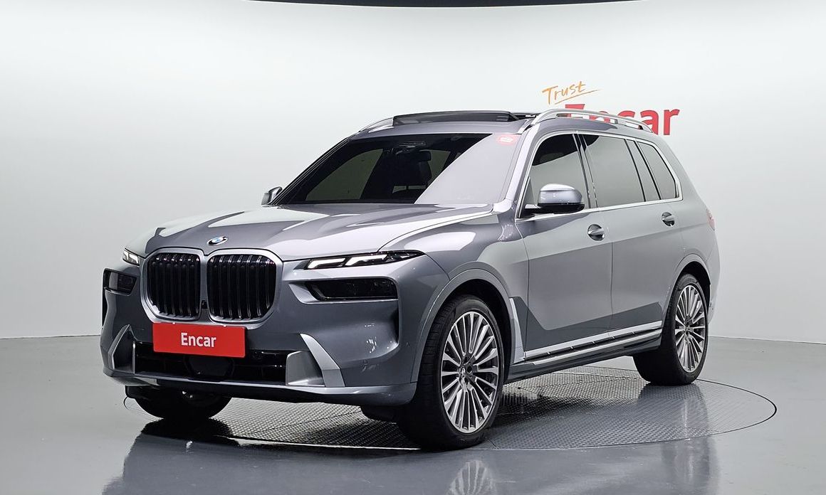 BMW X7 2023