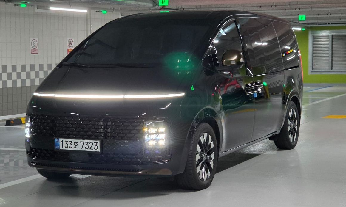 Hyundai Staria 2025