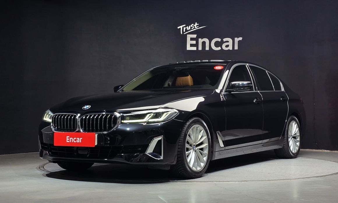 BMW 5-Series 2021