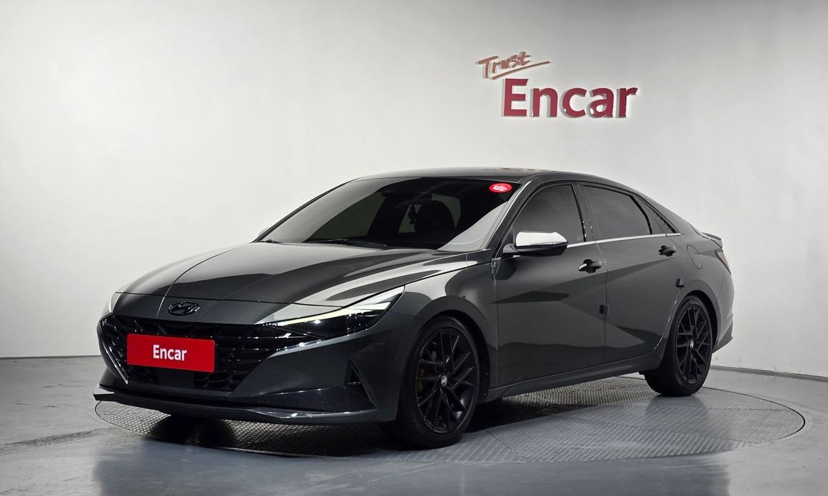 Hyundai AVANTE 2021