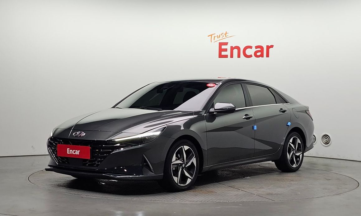 Hyundai AVANTE 2021