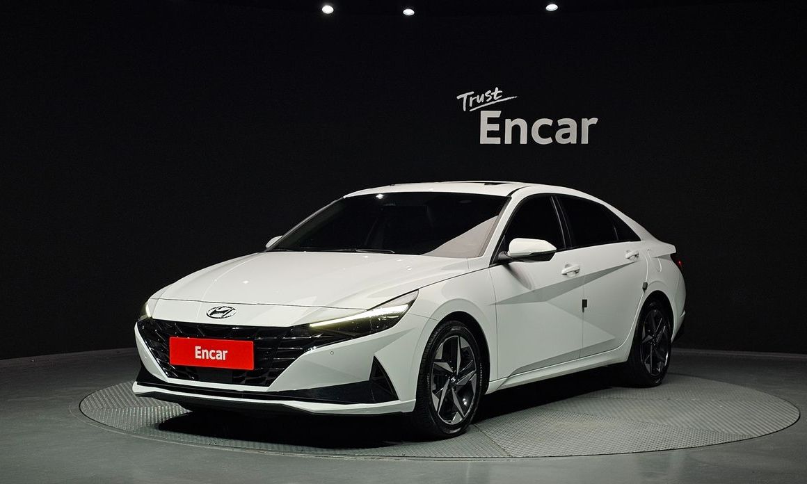 Hyundai AVANTE 2022