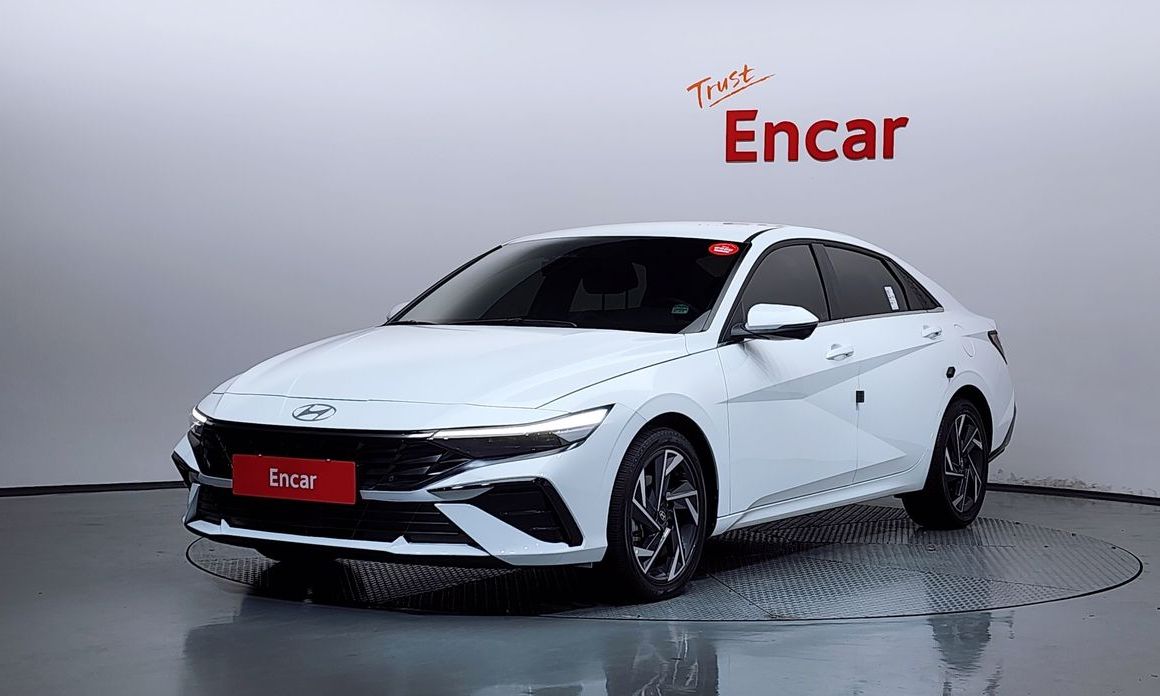 Hyundai AVANTE 2025