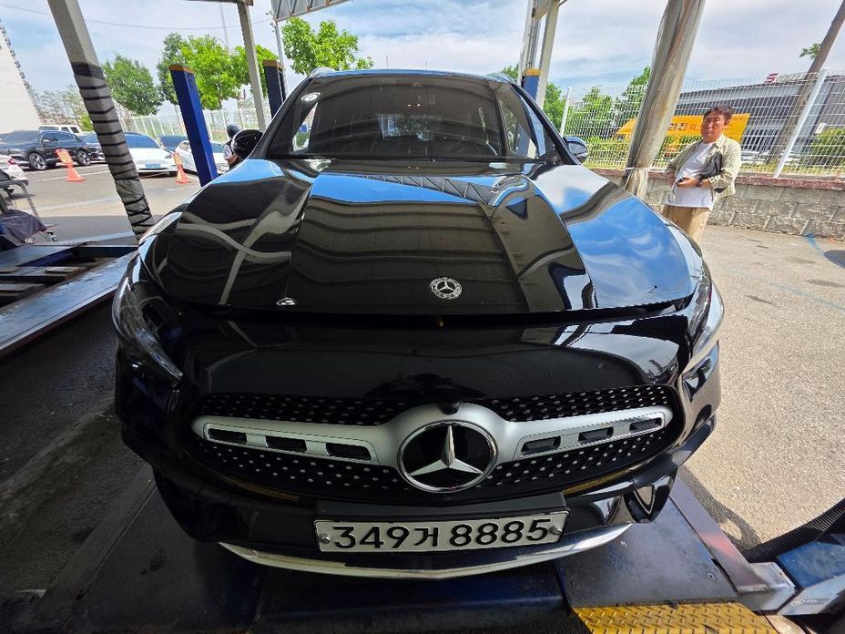 Mercedes-Benz GLA-Class 2020