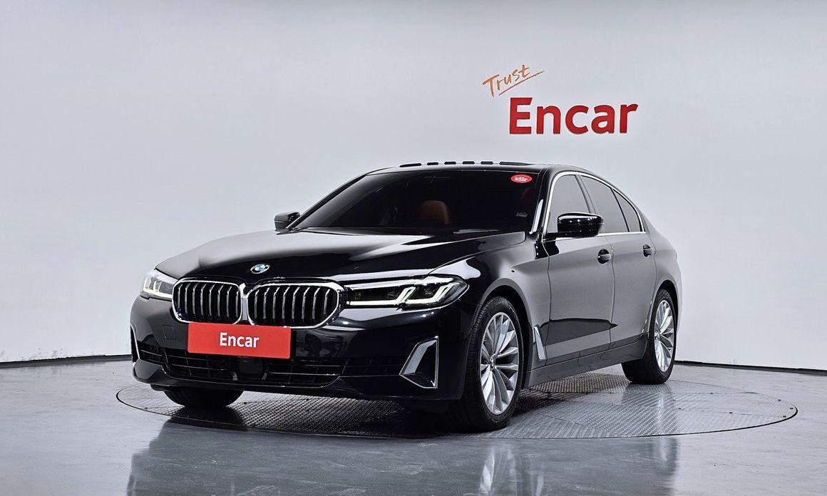 BMW 5-Series 2022