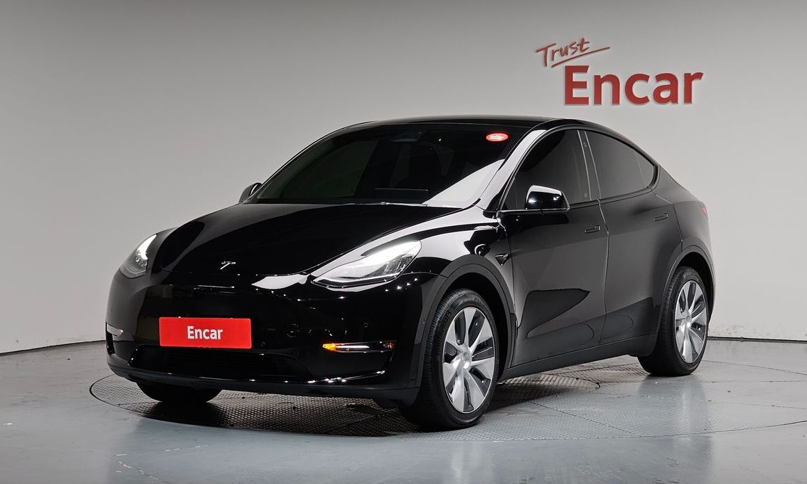 Tesla Model Y 2022