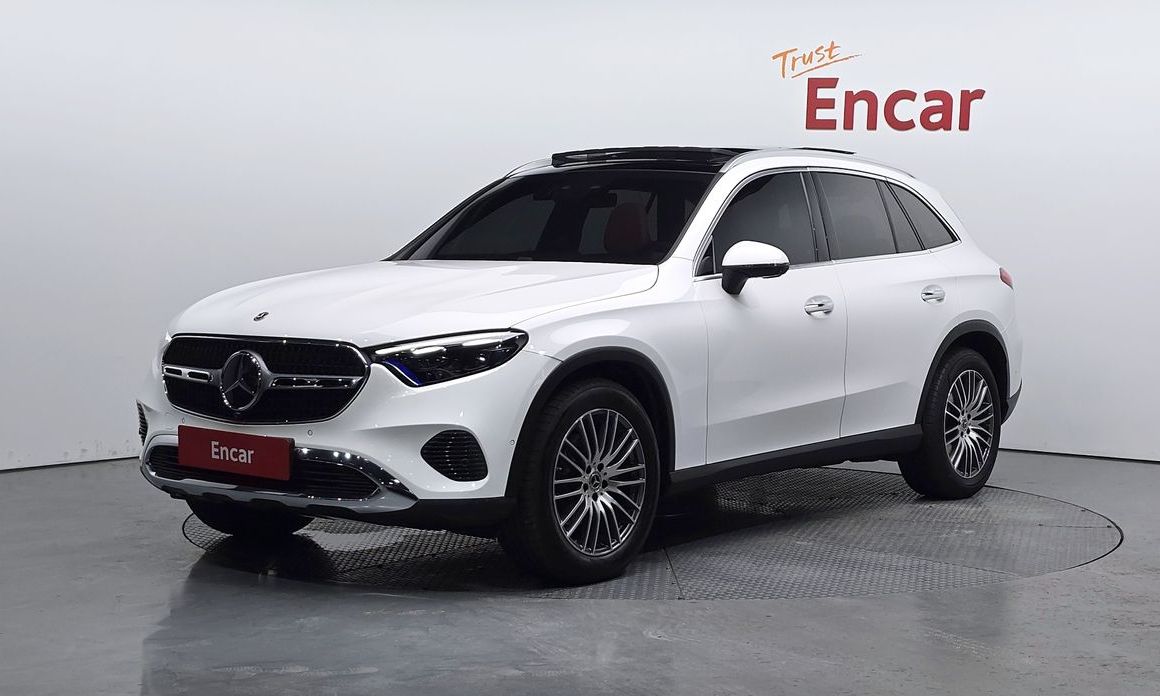 Mercedes-Benz GLC-Class 2026