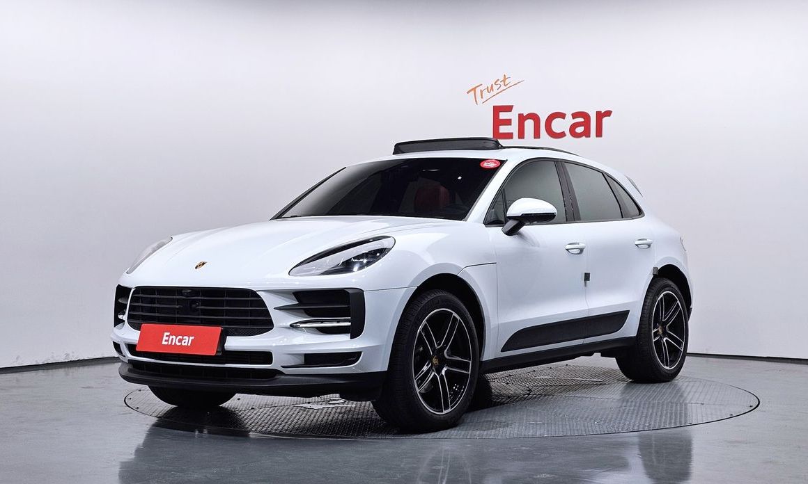 Porsche Macan 2021