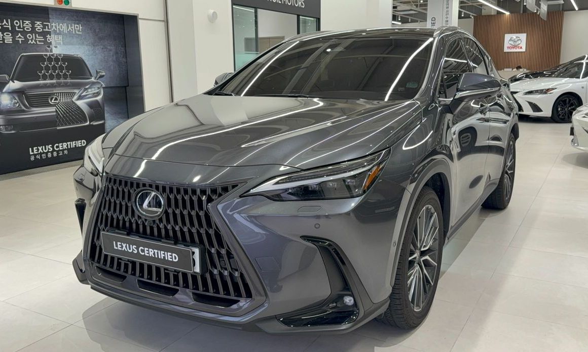 Lexus NX 2025