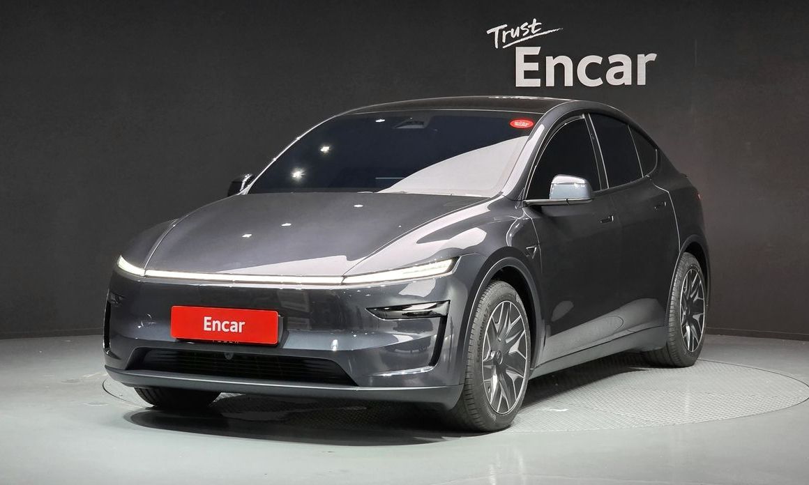 Tesla Model Y 2026