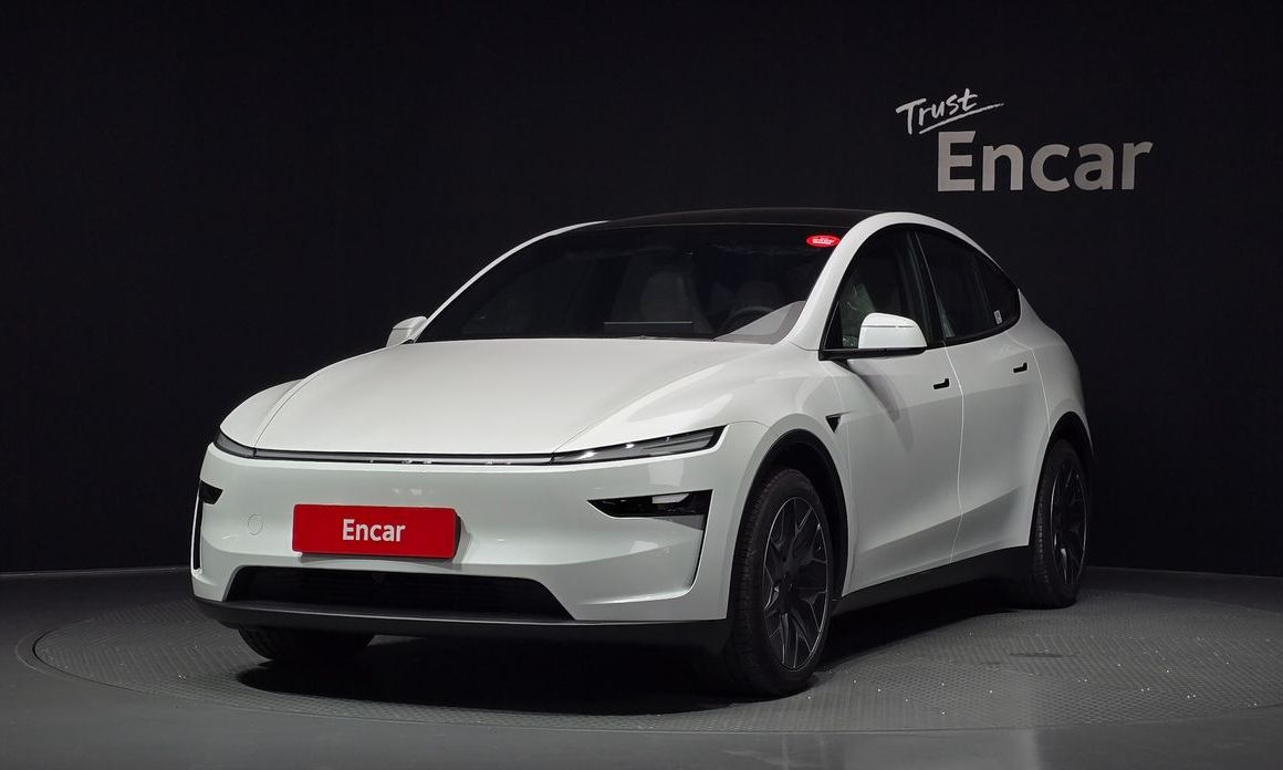 Tesla Model Y 2026