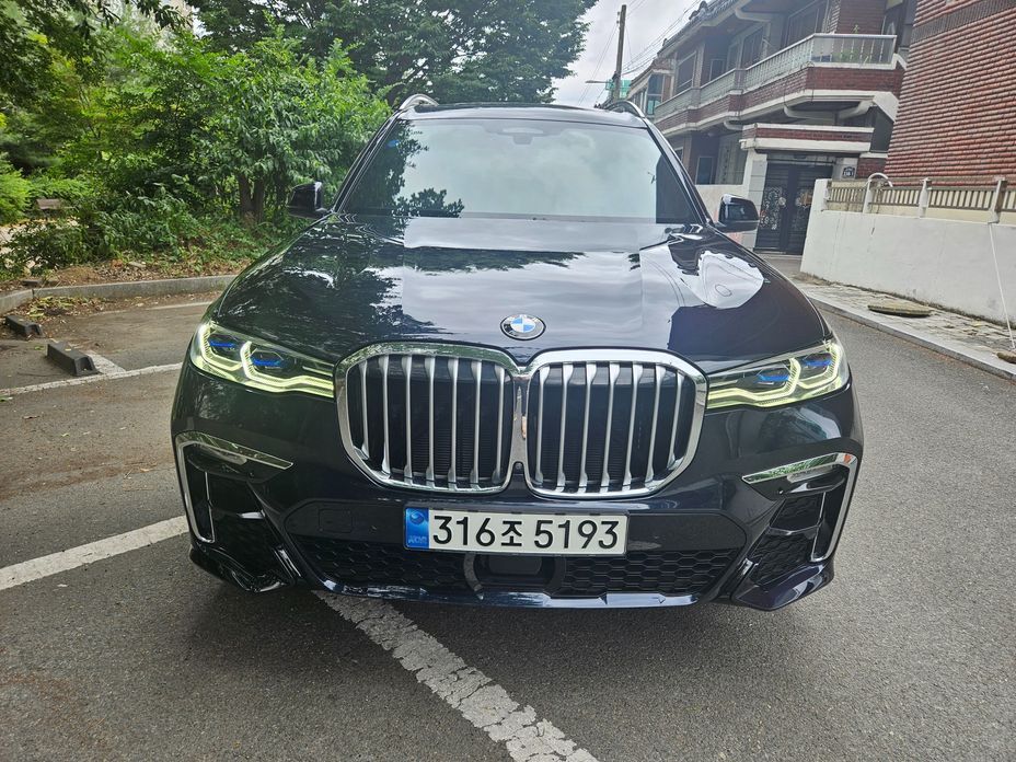 BMW X7 2022