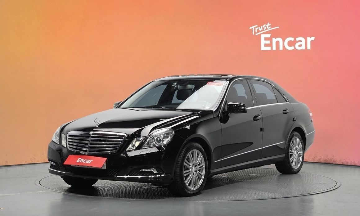 Mercedes-Benz E-Class 2010