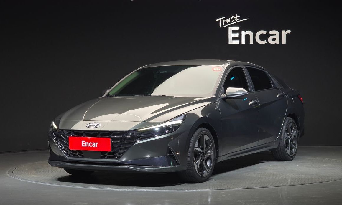 Hyundai AVANTE 2021
