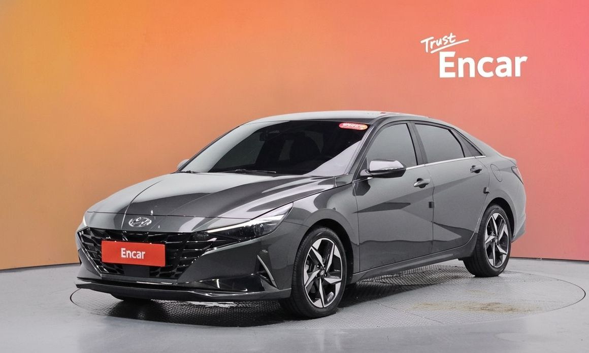 Hyundai AVANTE 2021