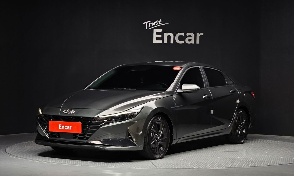 Hyundai AVANTE 2021