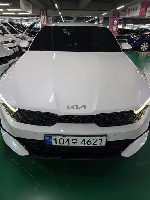 Kia K5 2023