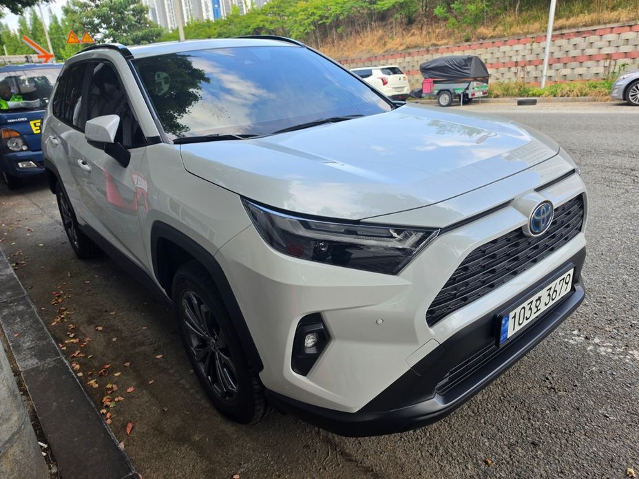 Toyota RAV4 2023