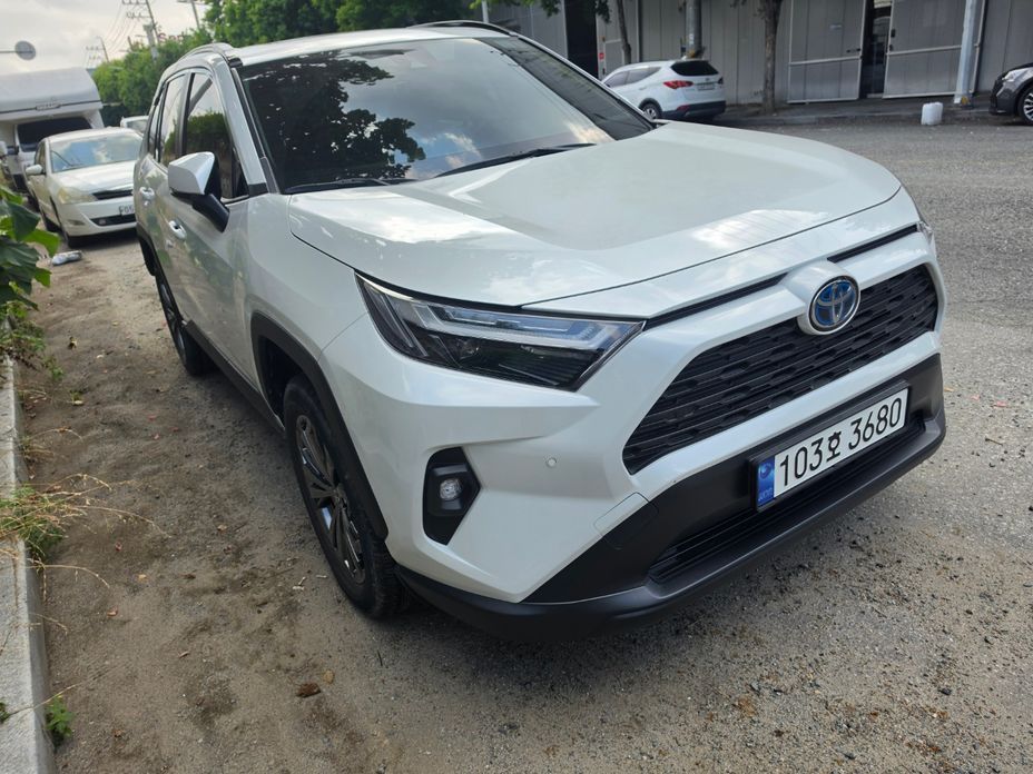 Toyota RAV4 2023