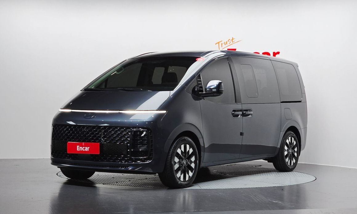 Hyundai Staria 2025