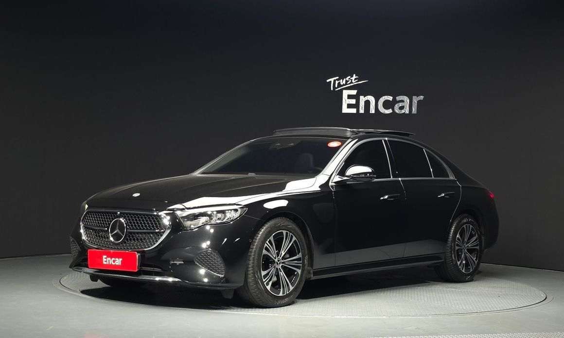 Mercedes-Benz E-Class 2025