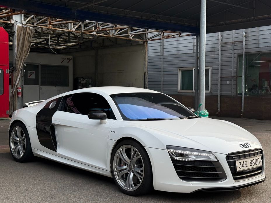 Audi R8 2014