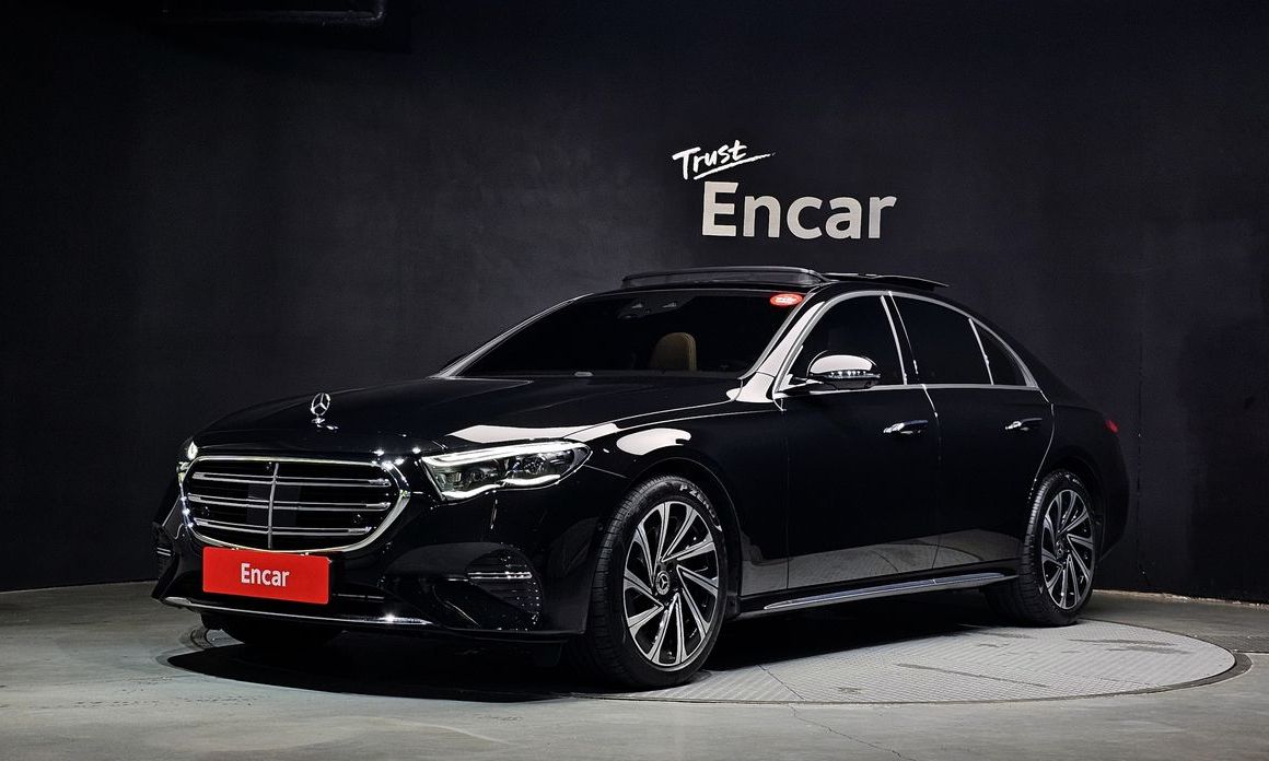 Mercedes-Benz E-Class 2026