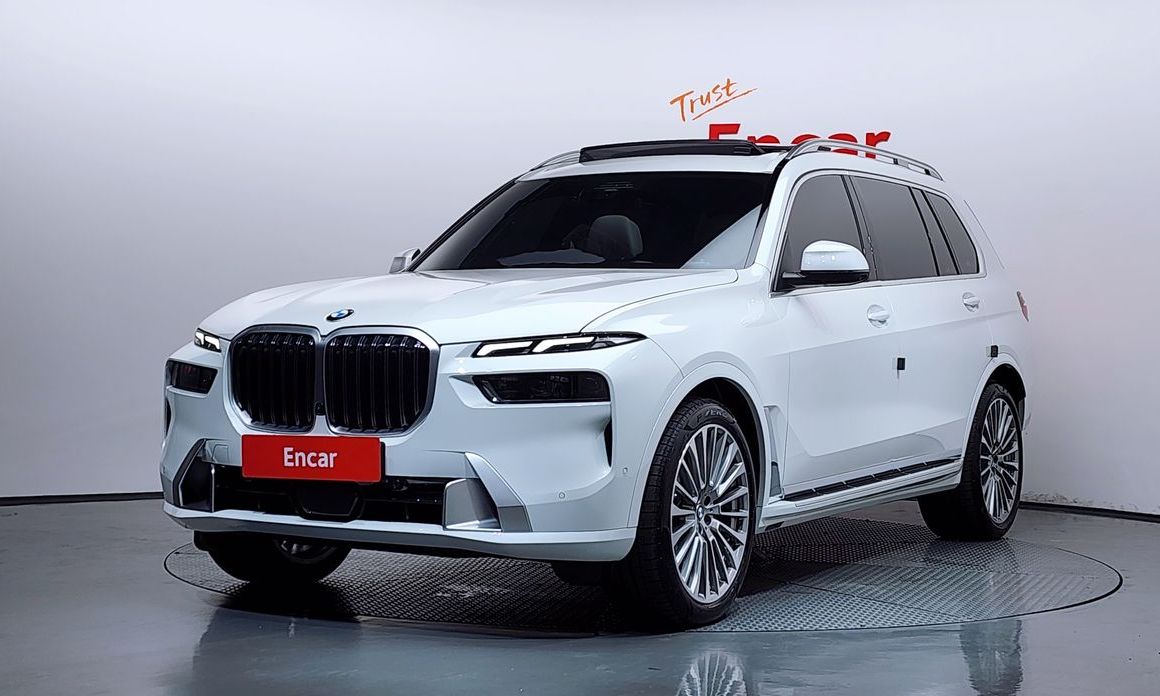 BMW X7 2025